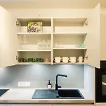 Stapi5010 I Wohlfuehlen Mit Kindern - Parken, Spielen, Wellness - Zentral Gelegen Fuer Bis Zu 5 Gaeste - Mit 2 Schlafzimmern Und Badewanne * Bielefeld
