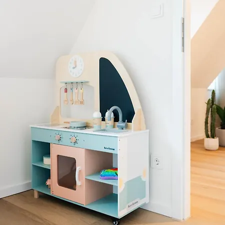 Stapi5010 I Wohlfuehlen Mit Kindern - Parken, Spielen, Wellness - Zentral Gelegen Fuer Bis Zu 5 Gaeste - Mit 2 Schlafzimmern Und Badewanne Appartement