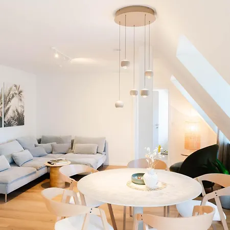 Stapi5010 I Wohlfuehlen Mit Kindern - Parkplatz, Spielzeug, Zentral Gelegen Fuer Bis Zu 6 Gaeste - Mit 3 Schlafzimmern Und Badewanne Apartment Bielefeld