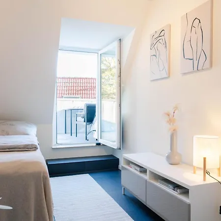 Stapi5010 I Wohlfuehlen Mit Kindern - Parkplatz, Spielzeug, Zentral Gelegen Fuer Bis Zu 6 Gaeste - Mit 3 Schlafzimmern Und Badewanne Apartment Bielefeld